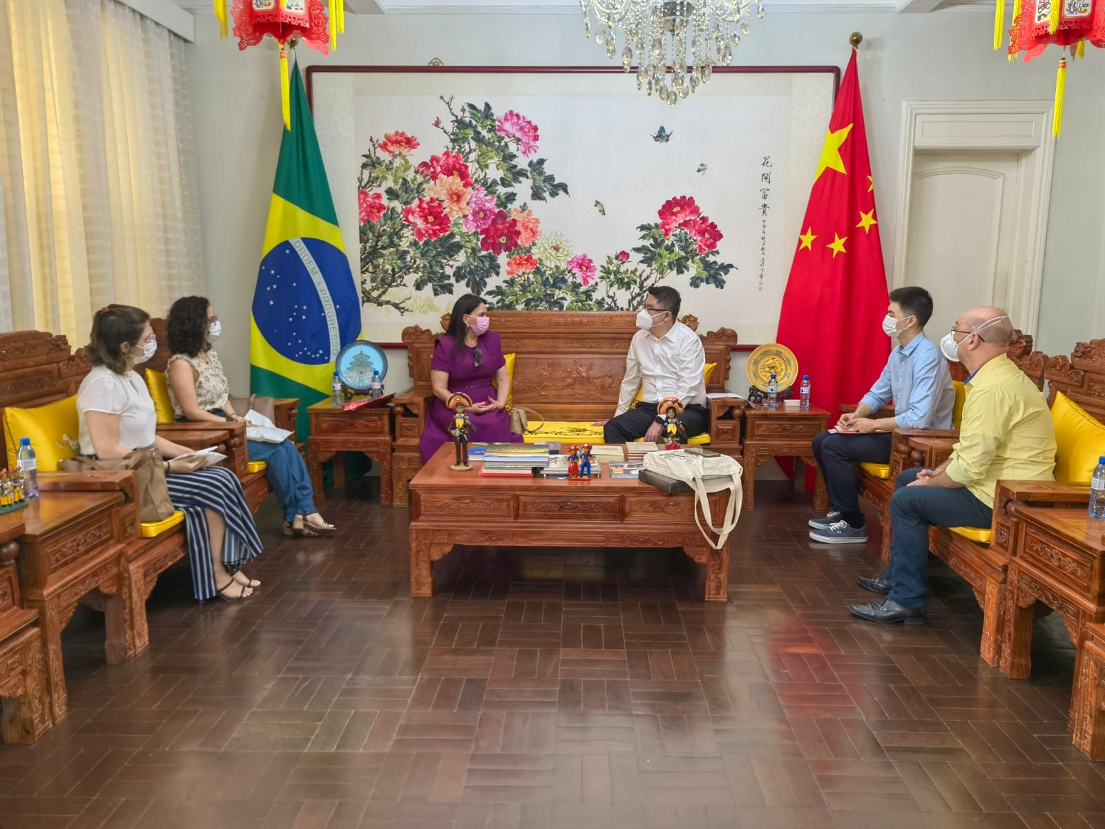 Visita ao Consulado da China em Recife e ao Instituto Confúcio da UPE