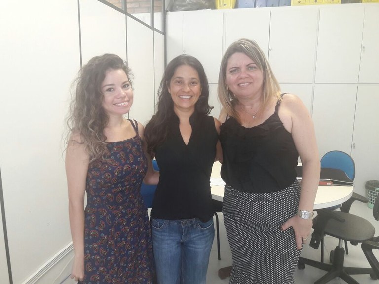 Bianca (estagiária), Professora Elaine Folly (Coordenadora Do Curso de Ecologia) e Professora Mônica Dias (Presidente da CPA).