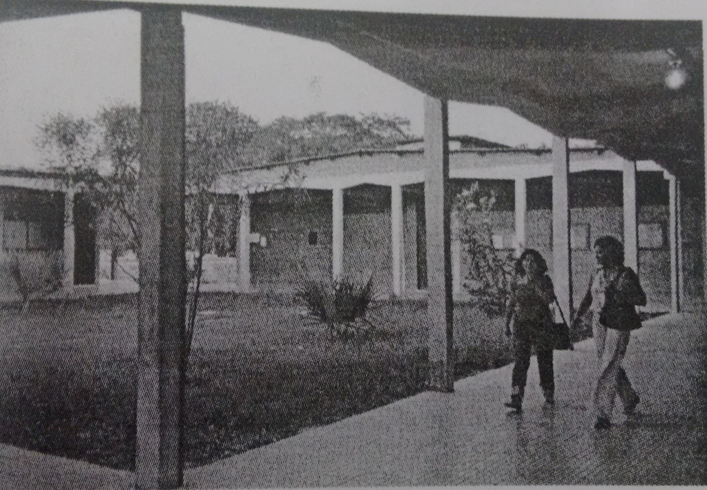 Pátio Interno do Instituto de Química (antigo DQ)na década de 60 (século passado).