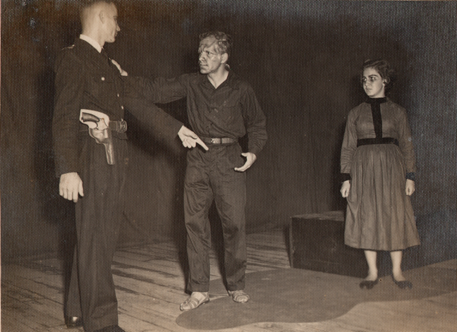 1950 - Teatro (4).png