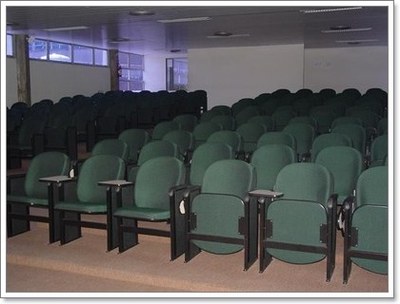 Fig. 4: Anfiteatro Dr. Lindbergh Farias Fig. 4: Anfiteatro Dr. Lindbergh Farias