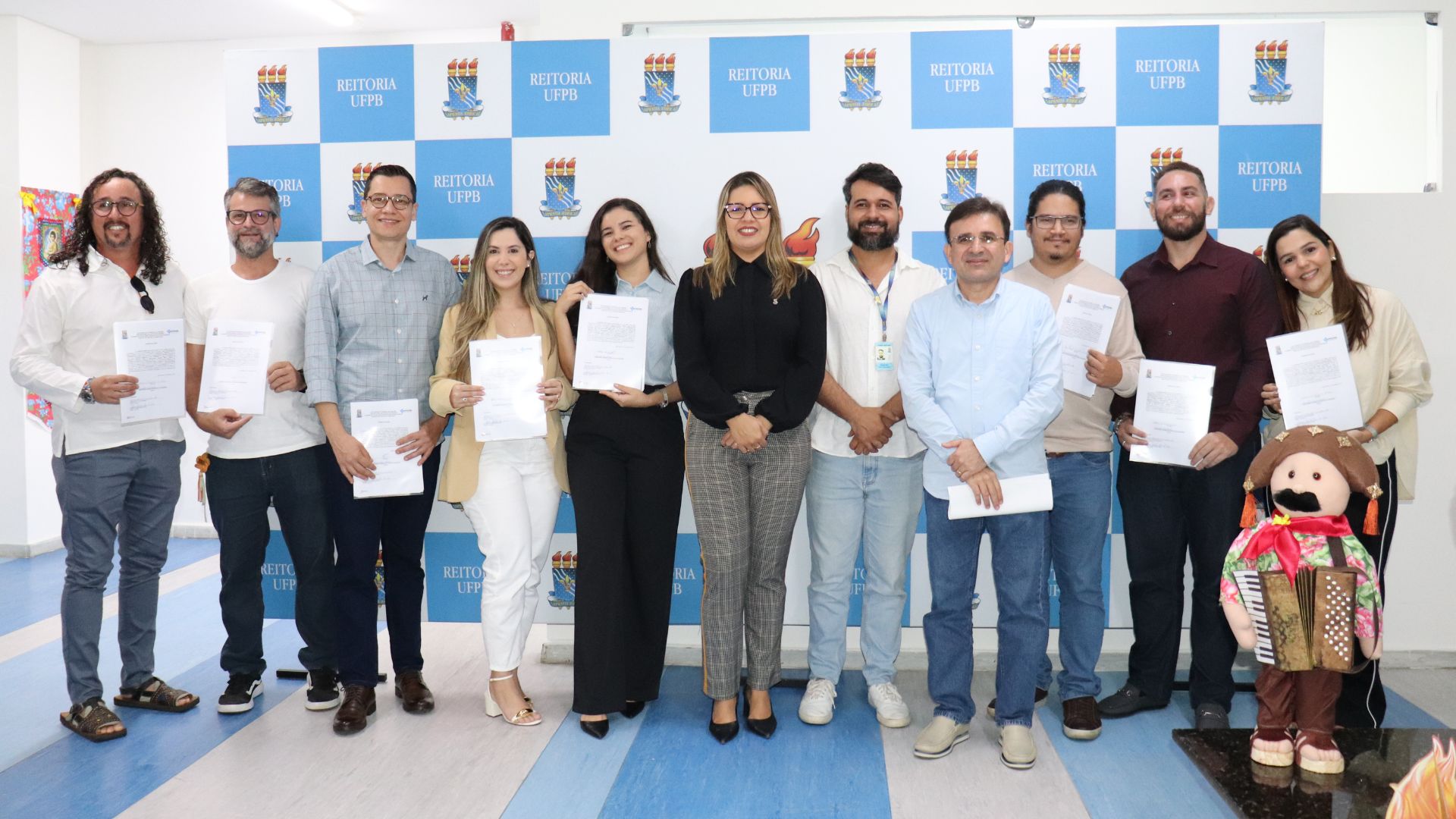 UFPB empossa oito novos docentes UFPB empossa oito novos docentes