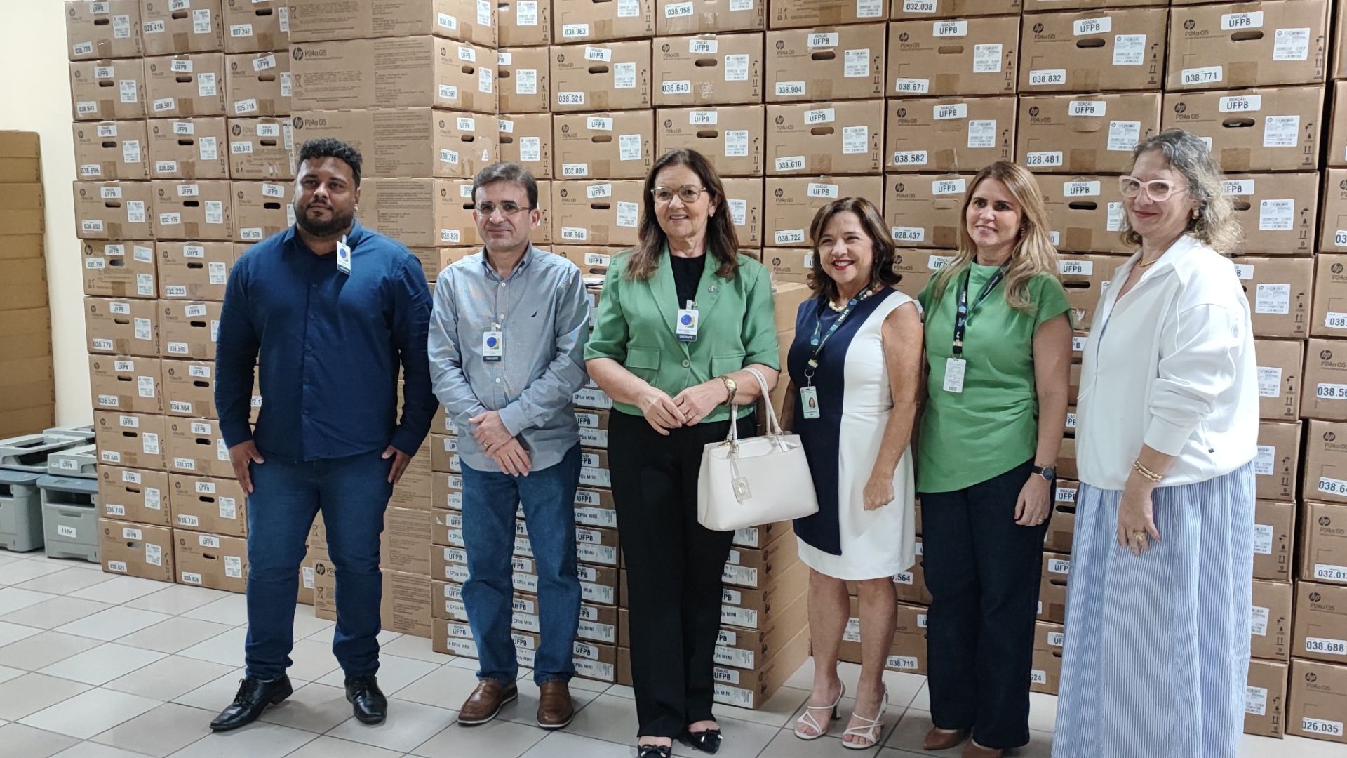 UFPB recebe 465 itens de TI do TRE-PB UFPB recebe 465 itens de TI do TRE-PB