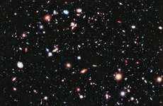 As lives acontecem toda sexta-feira, a partir das 16h30. Na imagem, montagem com milhares de galáxias feita pela agência norte-americana NASA. Crédito: Reprodução/Infoescola/NASA