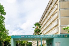 O Hospital Universitário possui 41 ventiladores pulmonares, mas 37 encontram-se em uso e quatro estão na assistência técnica. Foto: Angélica Gouveia