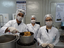 Pesquisadores da UFPB criam sabonete de algaroba, presente no semiário brasileiro